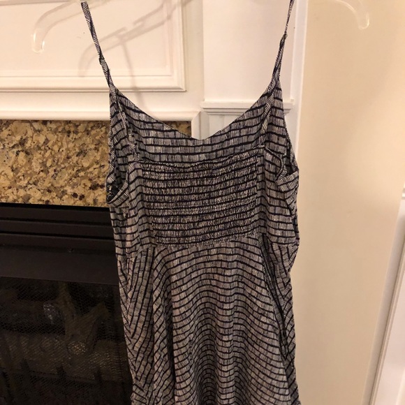 Black and white summer dress - Picture 3 of 3